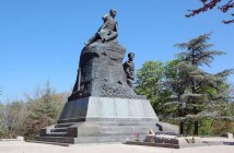 Памятник адмиралу Корнилову на Малаховом Кургане